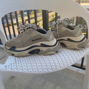 Balenciaga Triple S sneakers Group Deal (3 pairs)